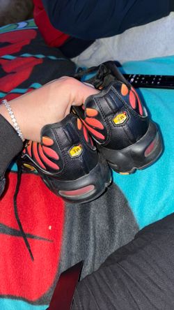 Yellow And Orange Vapor Maxes