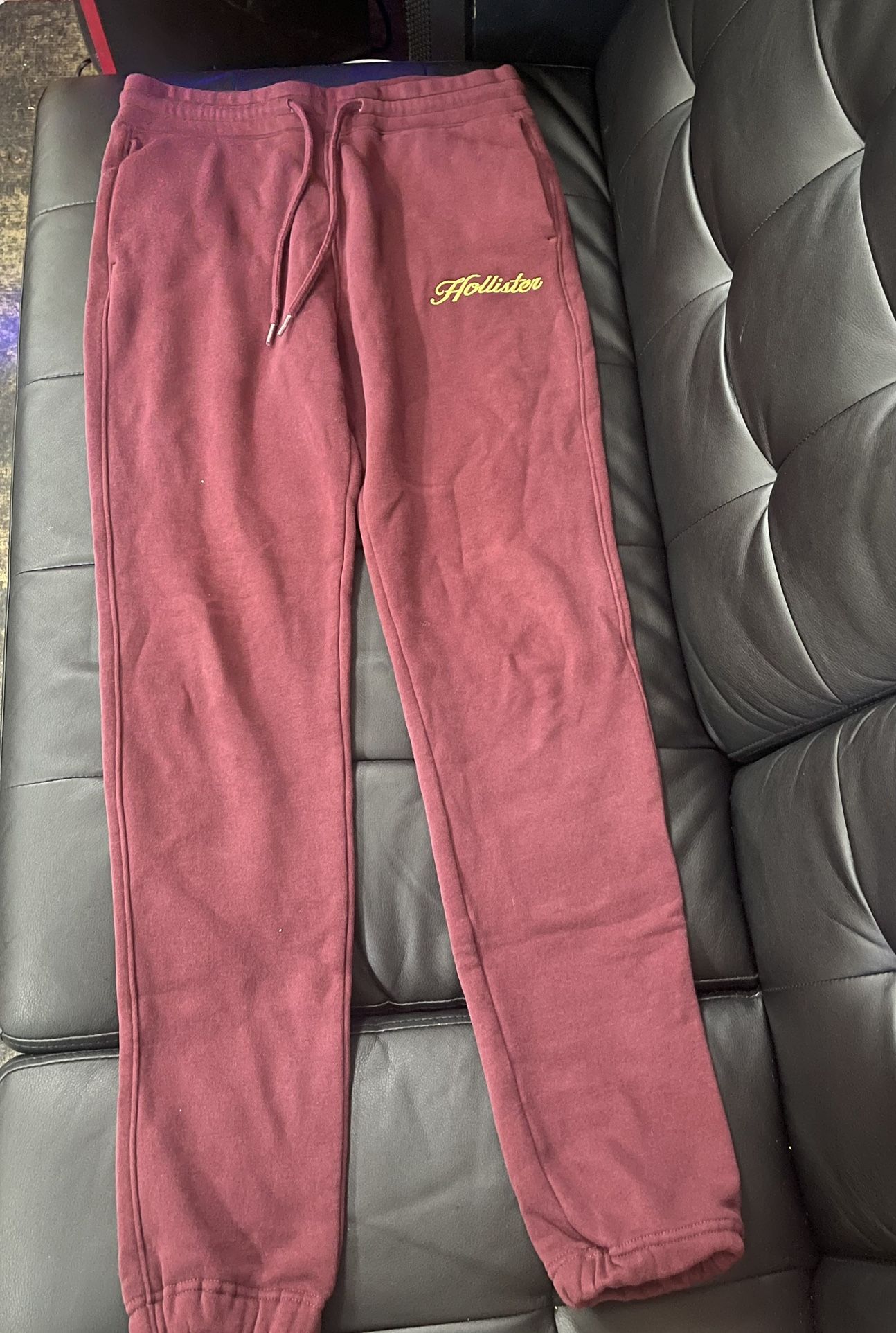 Holister Joggers Size Small