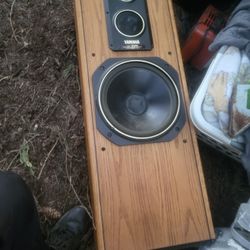 NS-A240 WOOD TOWER FLOOR SPEAKER