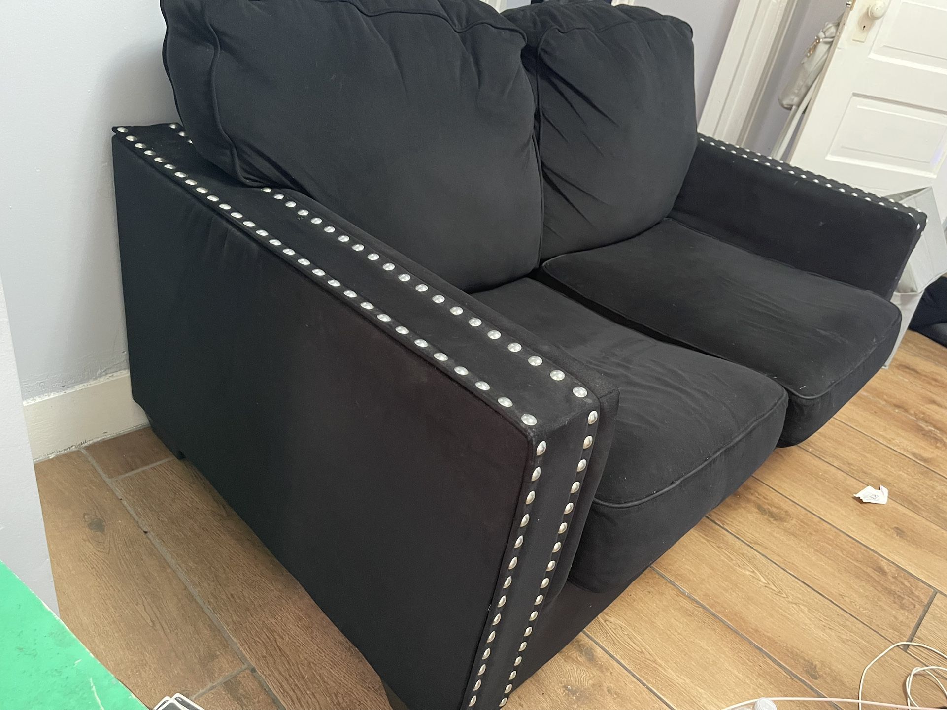 ❗️ Modern Black Loveseat Sofa with Studded Trim