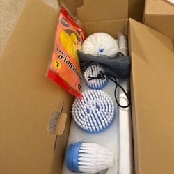 Electric Spin Scrubber, Dreazu Electric Cleaning Brush with 5 Replaceable Brush Heads & 2 Speeds, 4 Adjustable Size Spin Scrubber for Bathroom, Bathtu