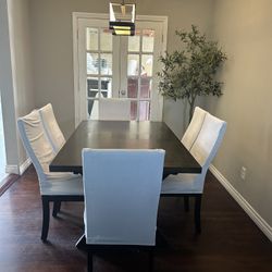 Dinning Table