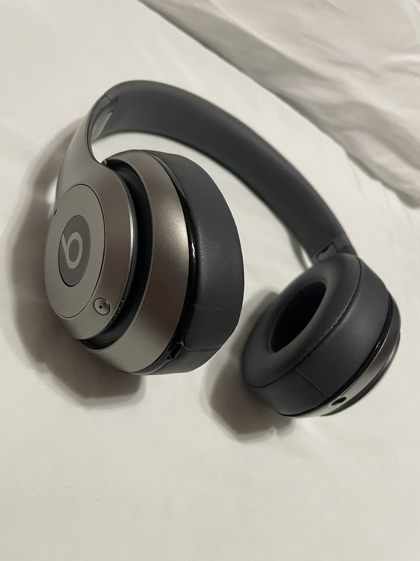 Wireless Studio Beats