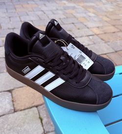 MENS ADIDAS VL COURT 3.0 SUEDE SKATEBOARD SHOES BACK/WHITE/GUM US SIZE 11 (NWT)