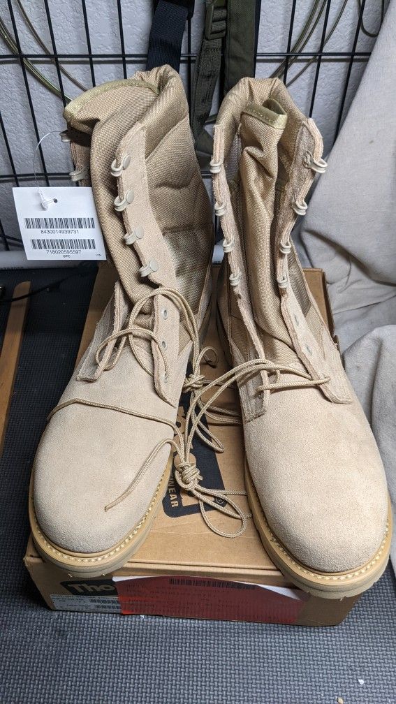 NEW USGI military Boots, Size 12N, Thorogood