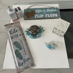 Bundle of 7 Pieces Beach Theme Decor
