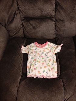 Shirt size 12 months