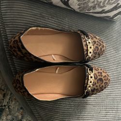 Size 8 Leopard Print Flats