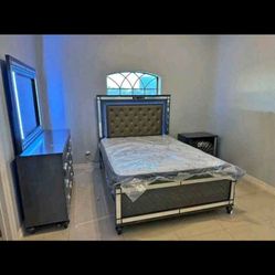 Beautiful Bed Frame With High Headboard, Up To 50% OFF