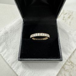 14k Gold Diamond Infinity RING 