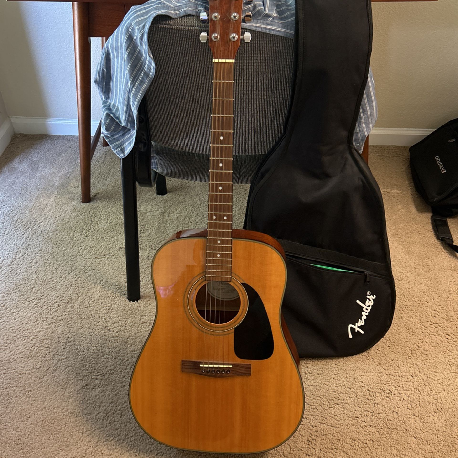 Acoustic Fender Guitar With Soft Case