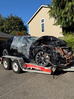 2017 BMW 320i xDrive – Parting Out / Parts for Sale
