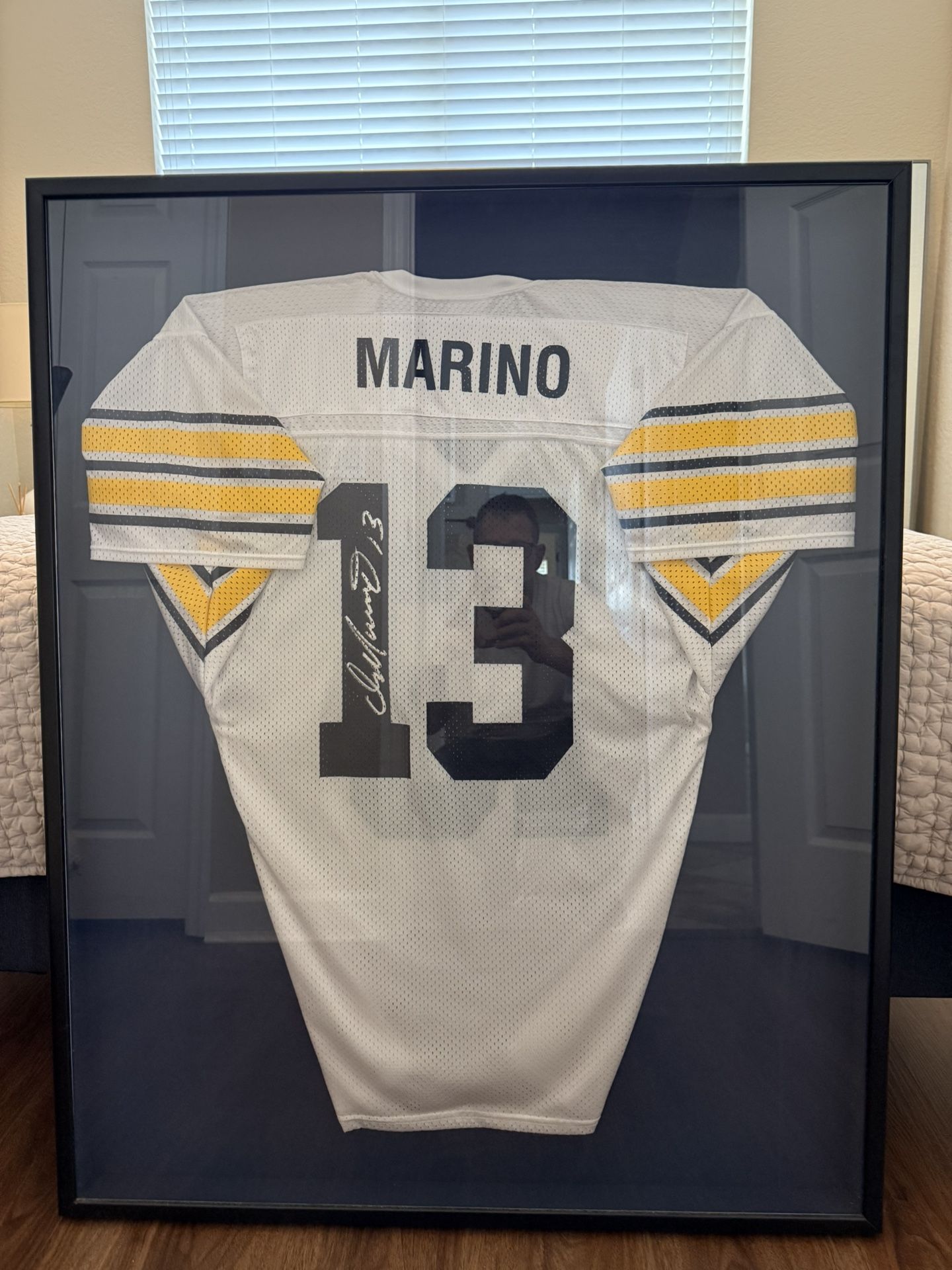 Dan Marino Framed Autographed Pittsburgh University Jersey With COA