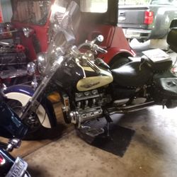 98 Honda Valkyrie 