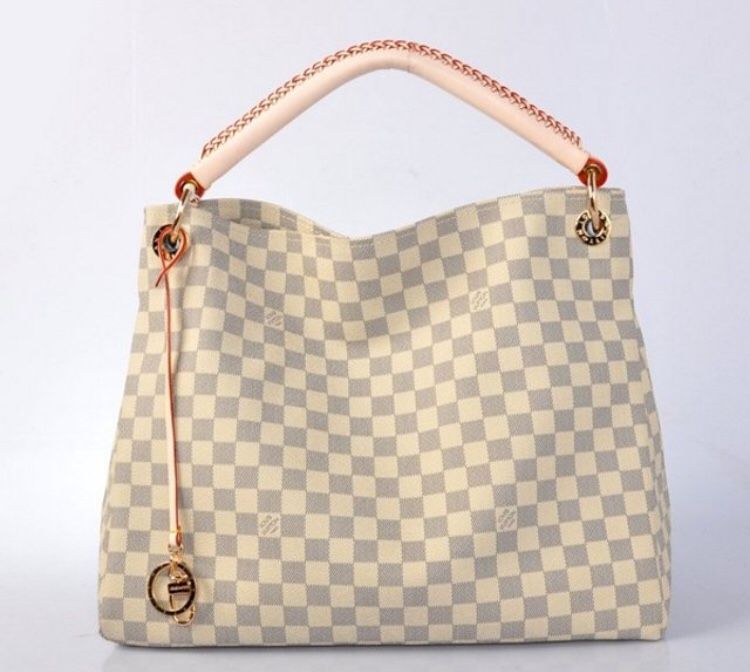 Louis Vuitton Damier it $200 - Main Image