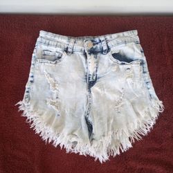 Elite jeans distressed light wash shorts size 5/6