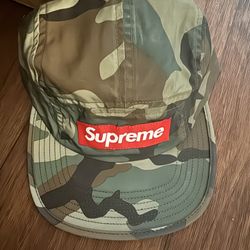 Supreme Reflective Camo Hat