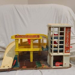 Rare 1970s Fisher Price Collectible Toy Parking Garage