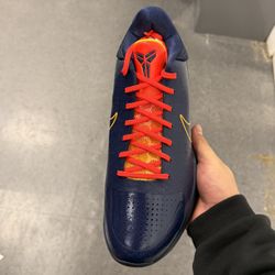 Kobe 5 Caitlin Clark Size 12