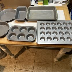 Bakeware lot