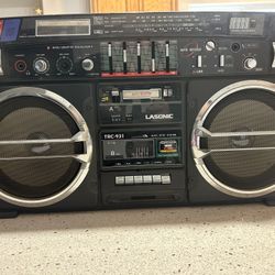 Vintage 1985 Lasonic TRC-931 Boombox