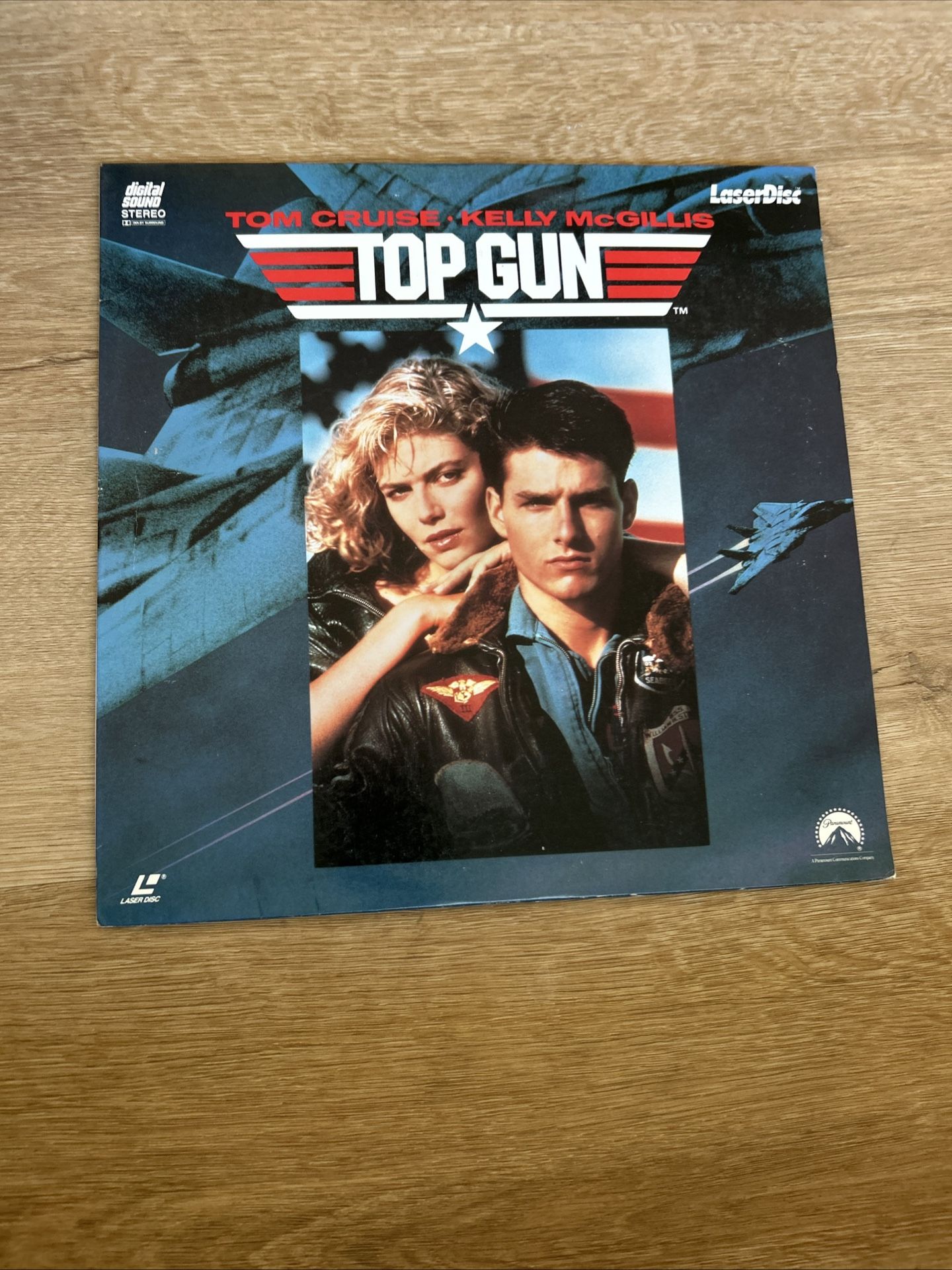 Top Gun Laserdisc LD Tom Cruise Kelly McGillis Val Kilmer