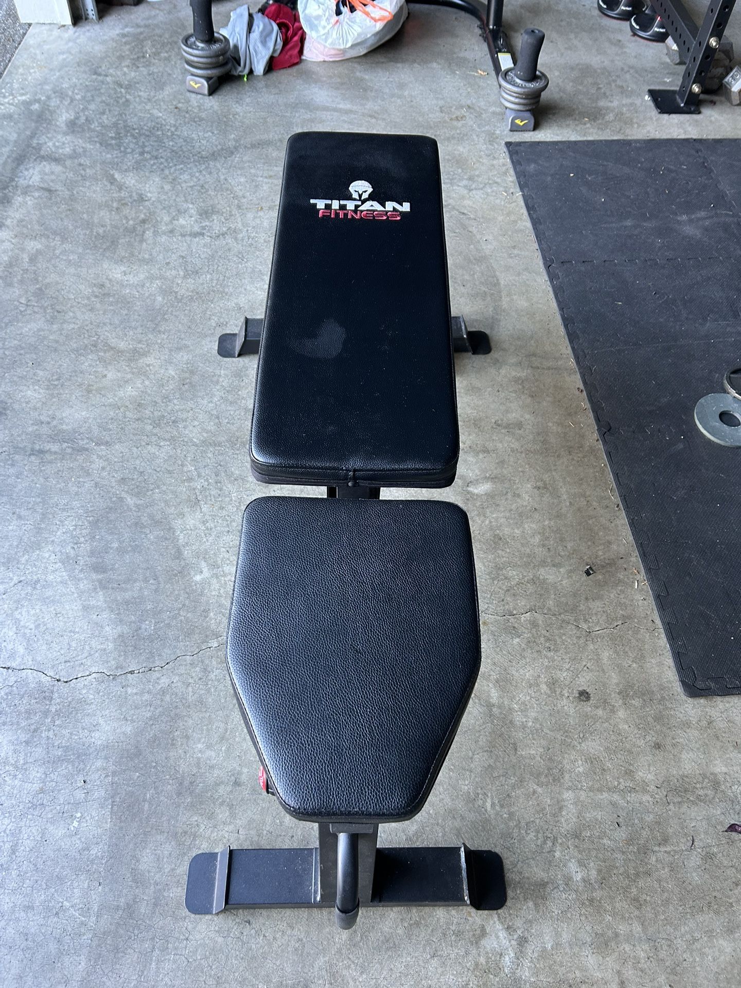 Titan Fitness Adjustable Bench