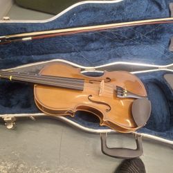 Cremona Violin