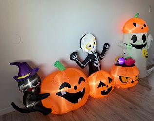 LOYO Halloween Inflatables Outdoor 8.8 FT Halloween Blow Ups