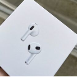 AirPods 3 generation 
