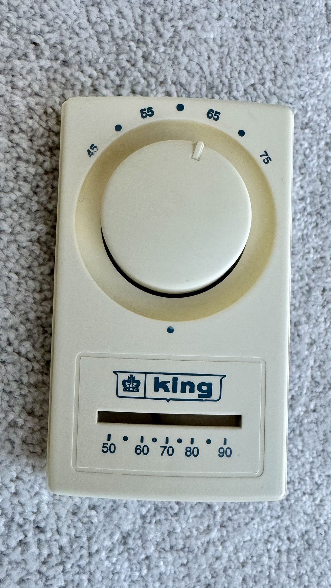 King Dial Thermostat With temperature Display