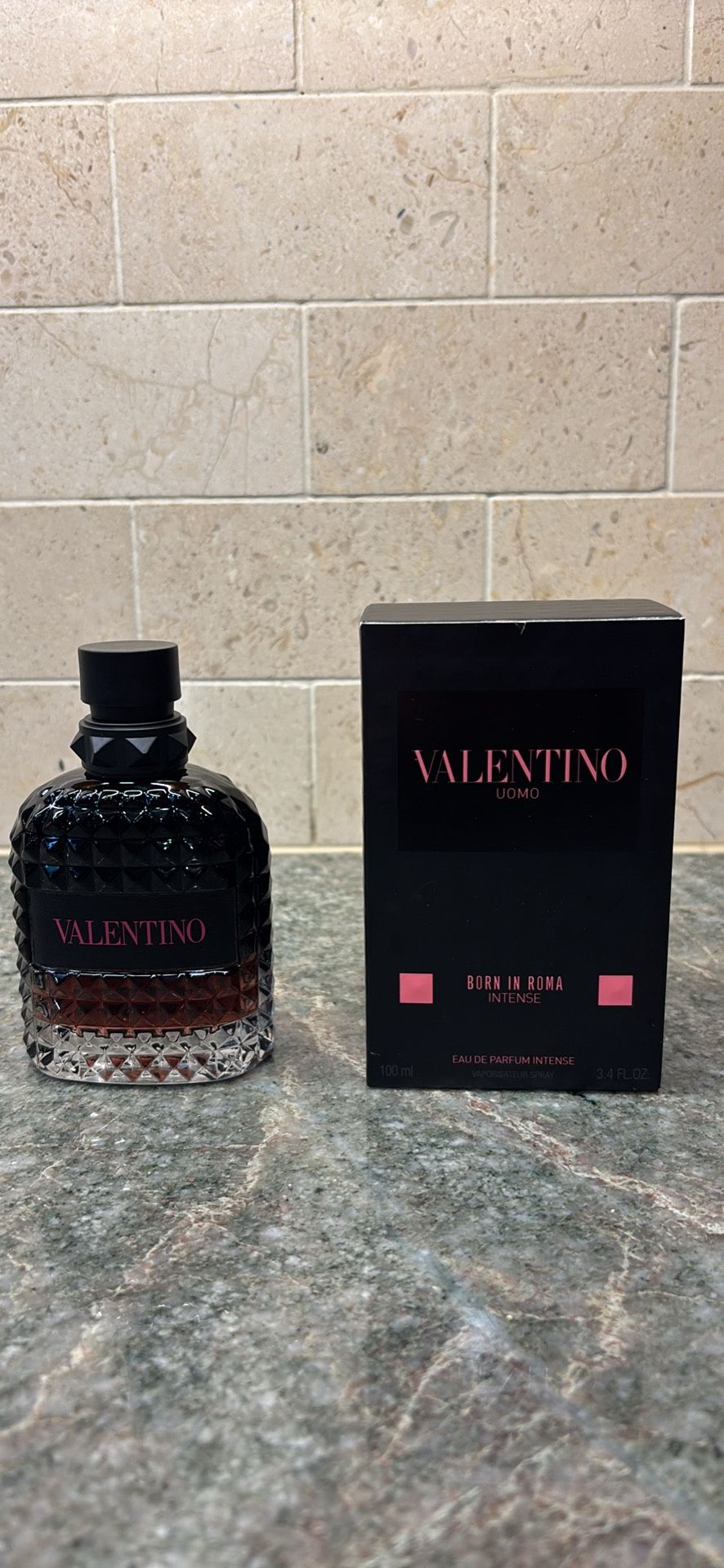 Valentino Uomo Born In Roma