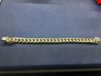 Cuban Link Bracelet - Yellow Gold 10k (.417) 51.8 grams 7 inch