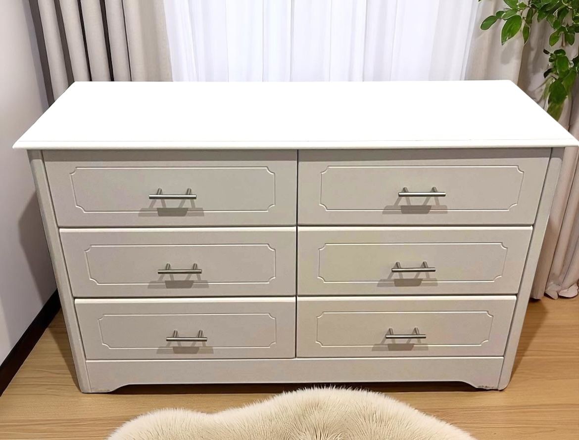 White Modern 6-drawer Dresser