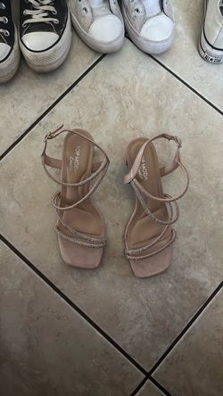 Almost brand new women’s heals