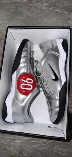 Size 8.5 & 9.5 Men- Nike Total 90 /T90 Silver Red NEW