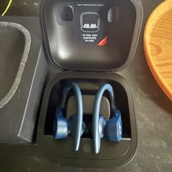Powerbeats Pro