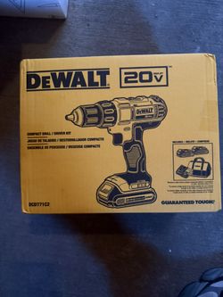 DEWALT 20V Max Cordless Drill/Driver Kit, 2 Batteries and Charger Included (DCD771C2)