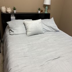 Full-size Bed (Frame, Mattress, Box Spring, & Bedding)