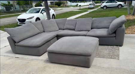 5 Piece Gray Cloud Sectional Couch 🚛🚚 Free Delivery 🚛🚚
