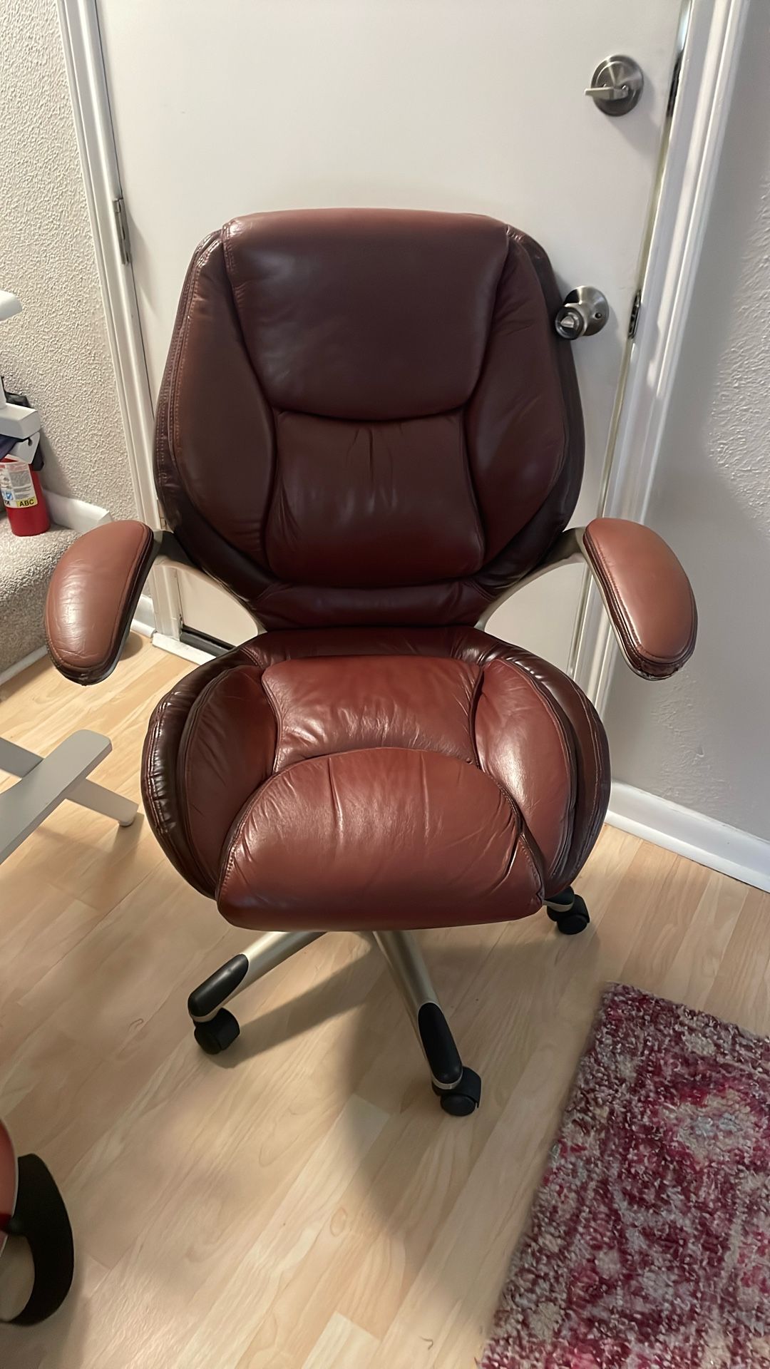 Leather Chair On Wheels