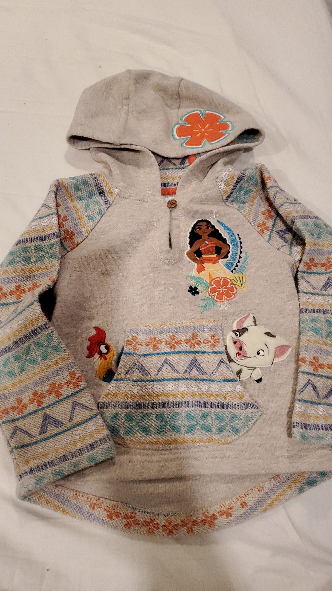 Disney Store Moana pullover 2T