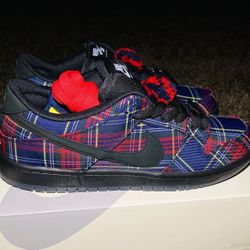 Nike SB Dunk Nardwuar Size 7 Men