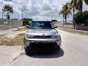 2015 Kia soul 110k millas 4500$ full price cash we finance with $2000