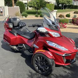 2016 can am Spyder rts