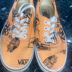 Size 6 Orange Off The Wall Pattern Vans 