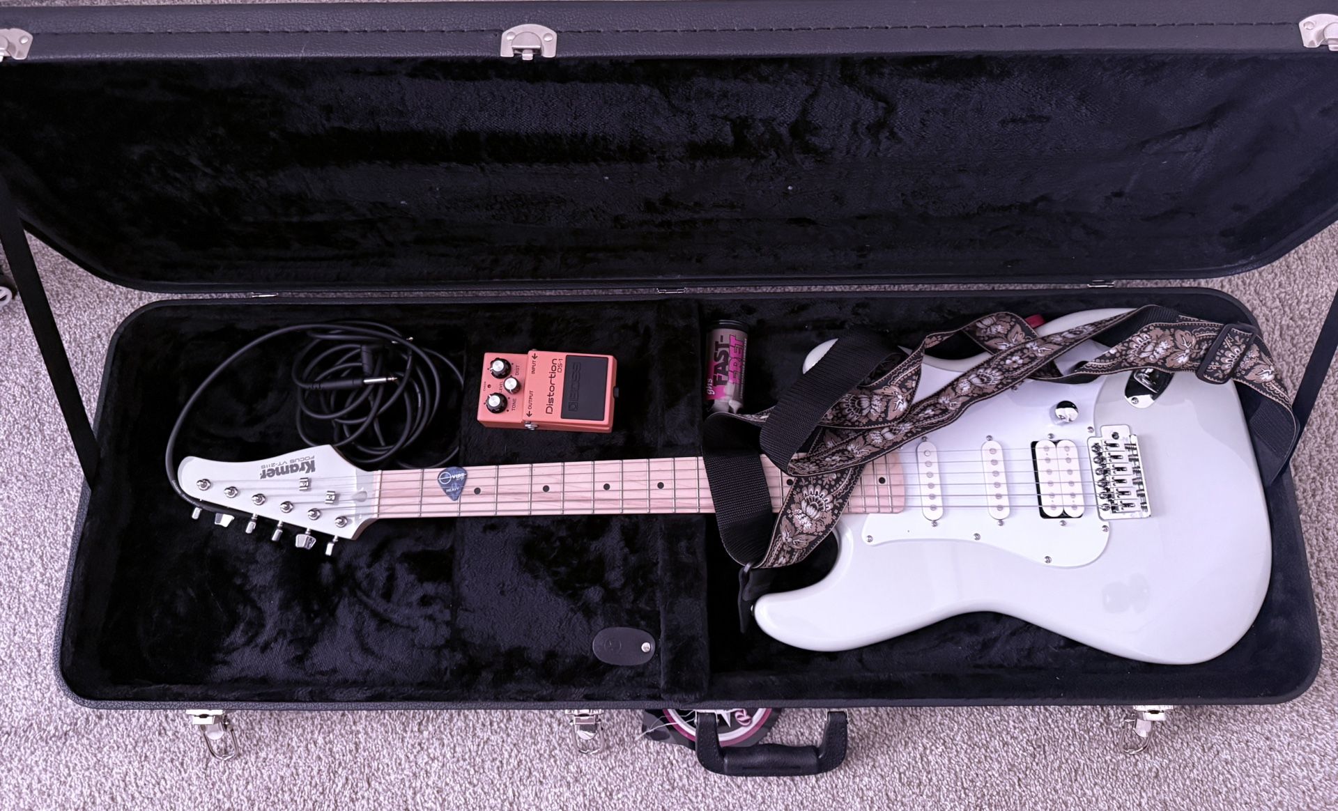 Kramer Electric Guitar with Accessories
