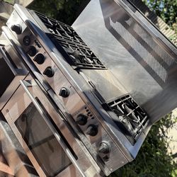 GE MONOGRAM 48 INCH GAS PRO RANGE