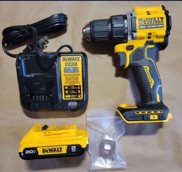 Dewalt New Kit Drill Driver Atomic - Brushless