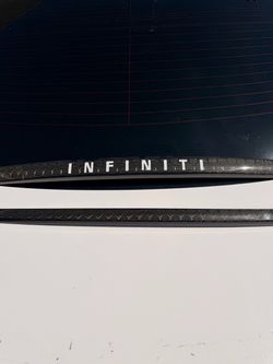 Q50 2014-2017 carbon trunk trims